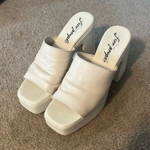 Free People Cream / White Wedges